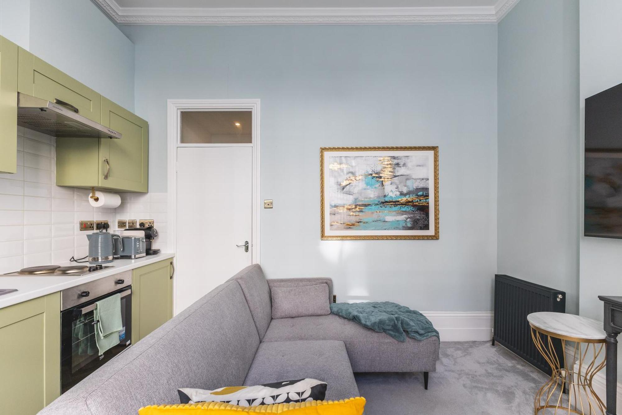 Chic Flat Near Buckingham Palace & Victoria Station Apartamento